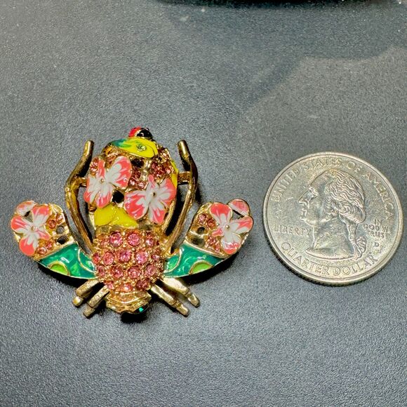 *New* Joan Rivers Classics Collection Pink Orchid Bee Brooch w/ Lady Bug - Picture 9 of 10